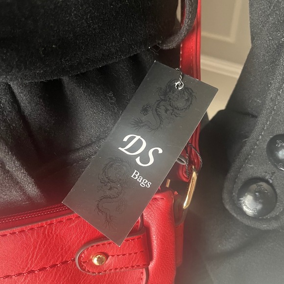 DS Bags Cherry Red Crossbody Bag Gold Logo Boutique Vegan Lux Leather Purse - Picture 14 of 16